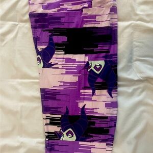 LuLaRoe Tall and curvy leggings-Disney Malificent